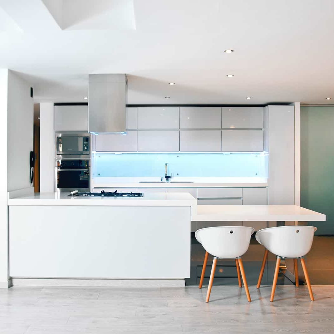 modern-kitchen-hardwood-floors